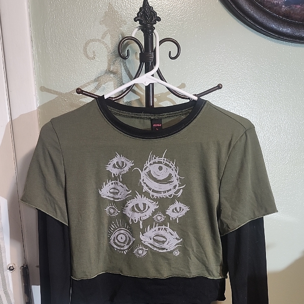 Rue21 Green and Black Trendy Crop Top